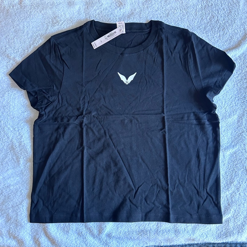 Victoria's Secret Fashion Show 2024 Cotton Tee in Black NWT - Picture 3 of 9